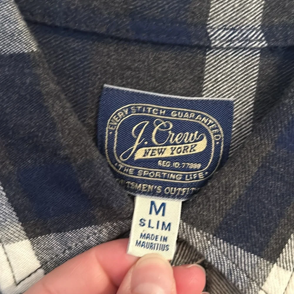 J Crew Men’s Plaid Slim Button Down Flannel Shirt Size M Black White Blue‎